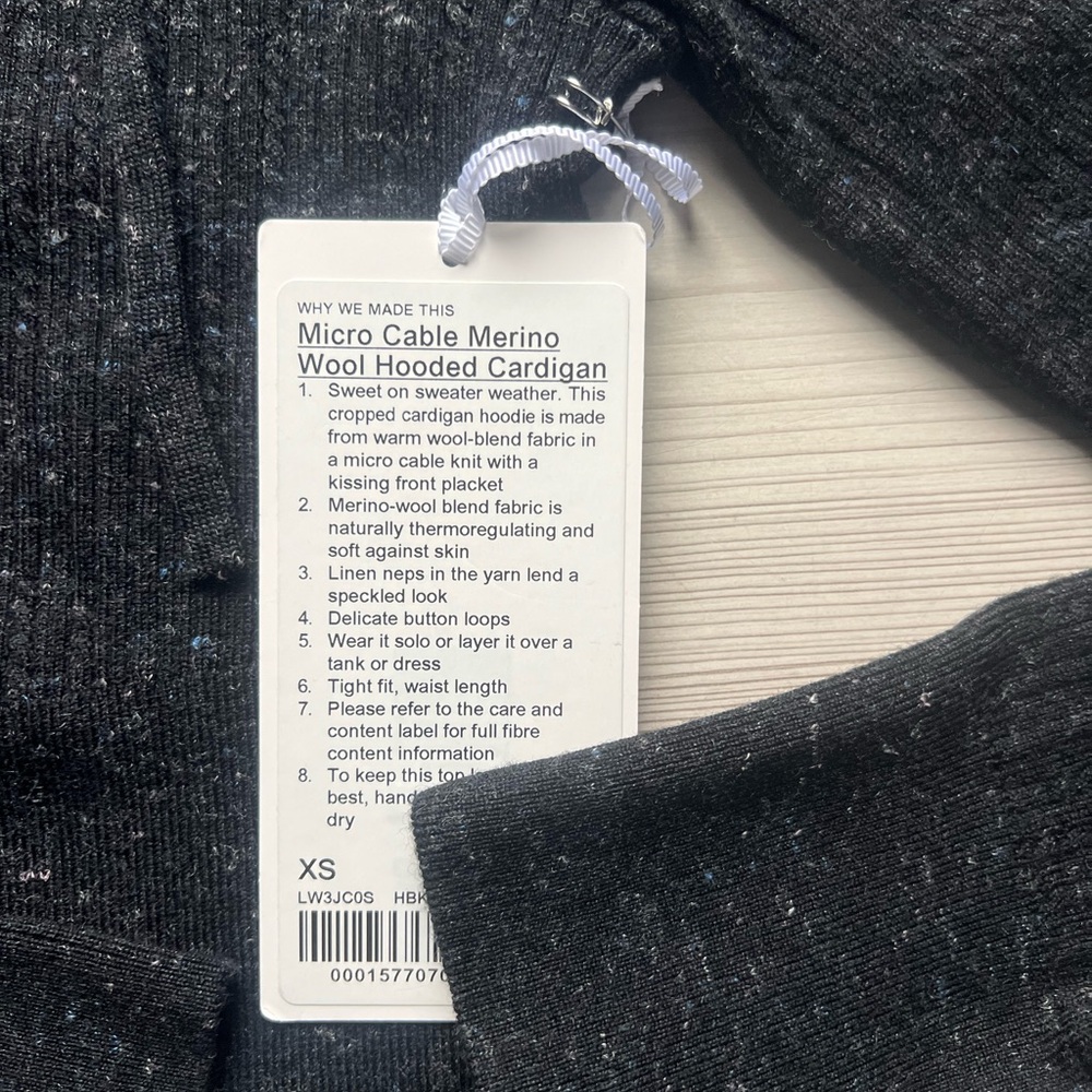 Lululemon Soft Micro Cable Merino
Hooded Cardigan ⭐️ NWT⭐️ XS ⭐️ - Picture 4 of 11